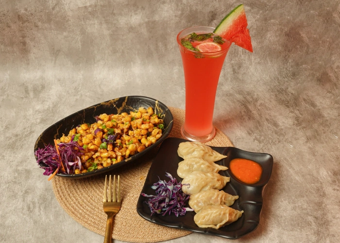 pepper_tossed_corn_with_classic_momo_and_mojito_1